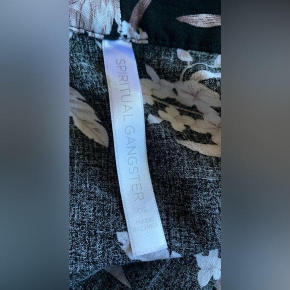 Spiritual Gangster Lounge Duster - Picture 5 of 6